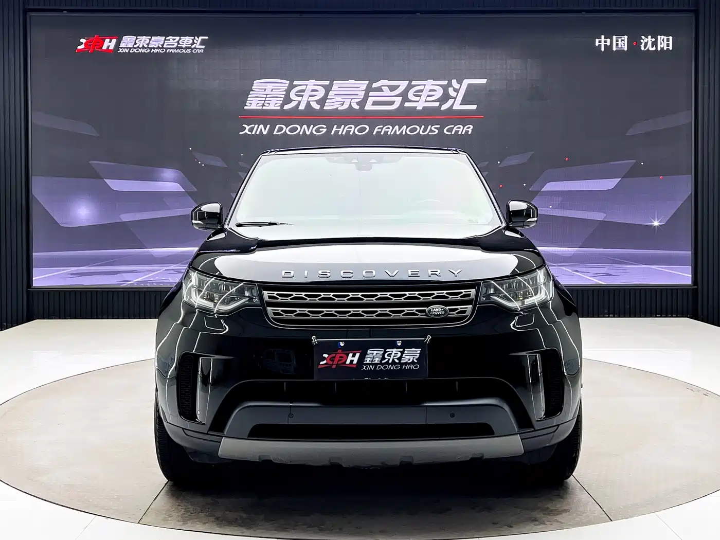 Land Rover Discovery 2018 3.0 SC V6 SE фото 2