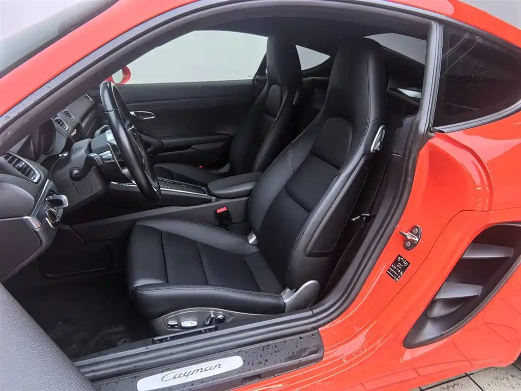 Porsche 718 2022 Cayman 2.0T фото 18
