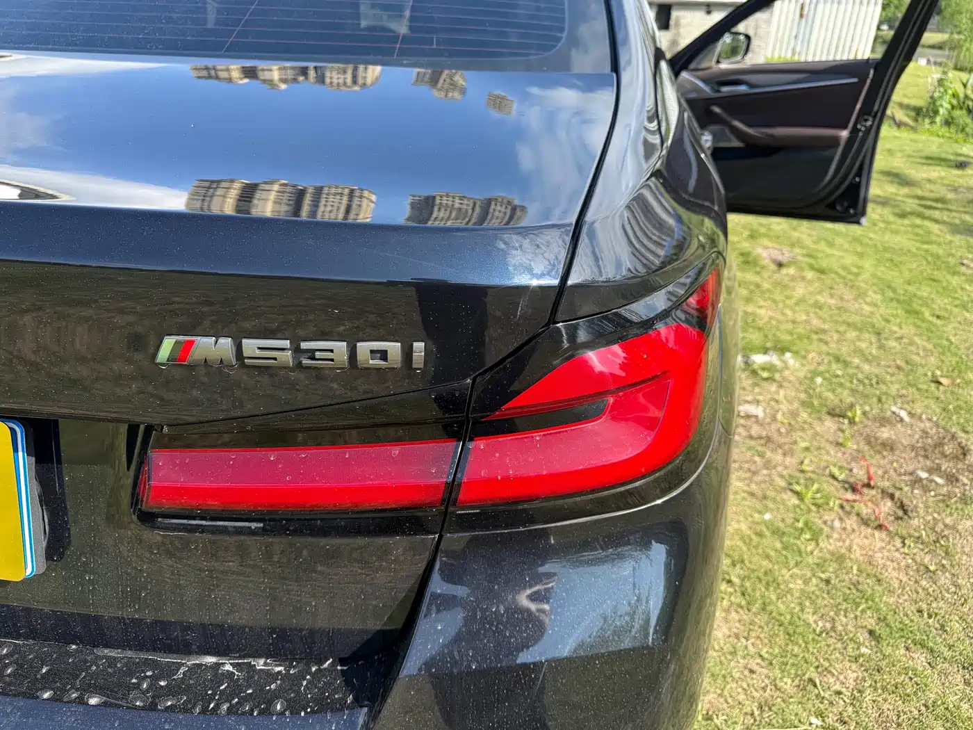 BMW 5 Series 2021 530Li Leading M Sport Package фото 16