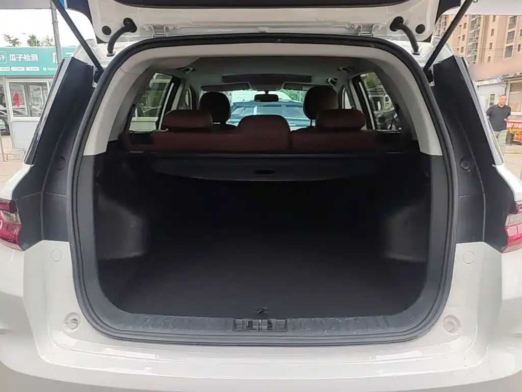 Geely Emgrand X6 2024 2021 Model PRO 1.4T Automatic Premium