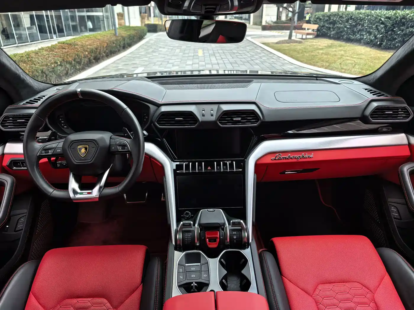 Lamborghini Urus 2021 4.0T V8 фото 13