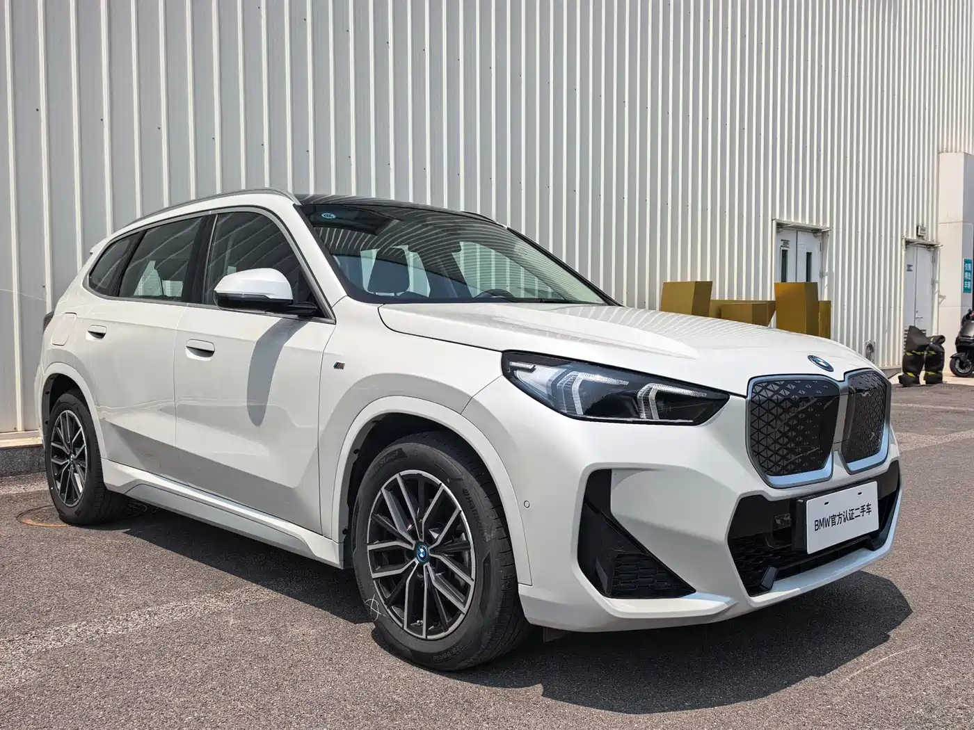 BMW iX1 2025 2025 eDrive25L M Sport Package