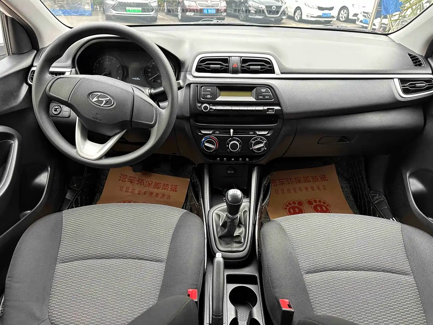Hyundai Verna 2020 1.4L Manual GL Renewal Edition фото 7