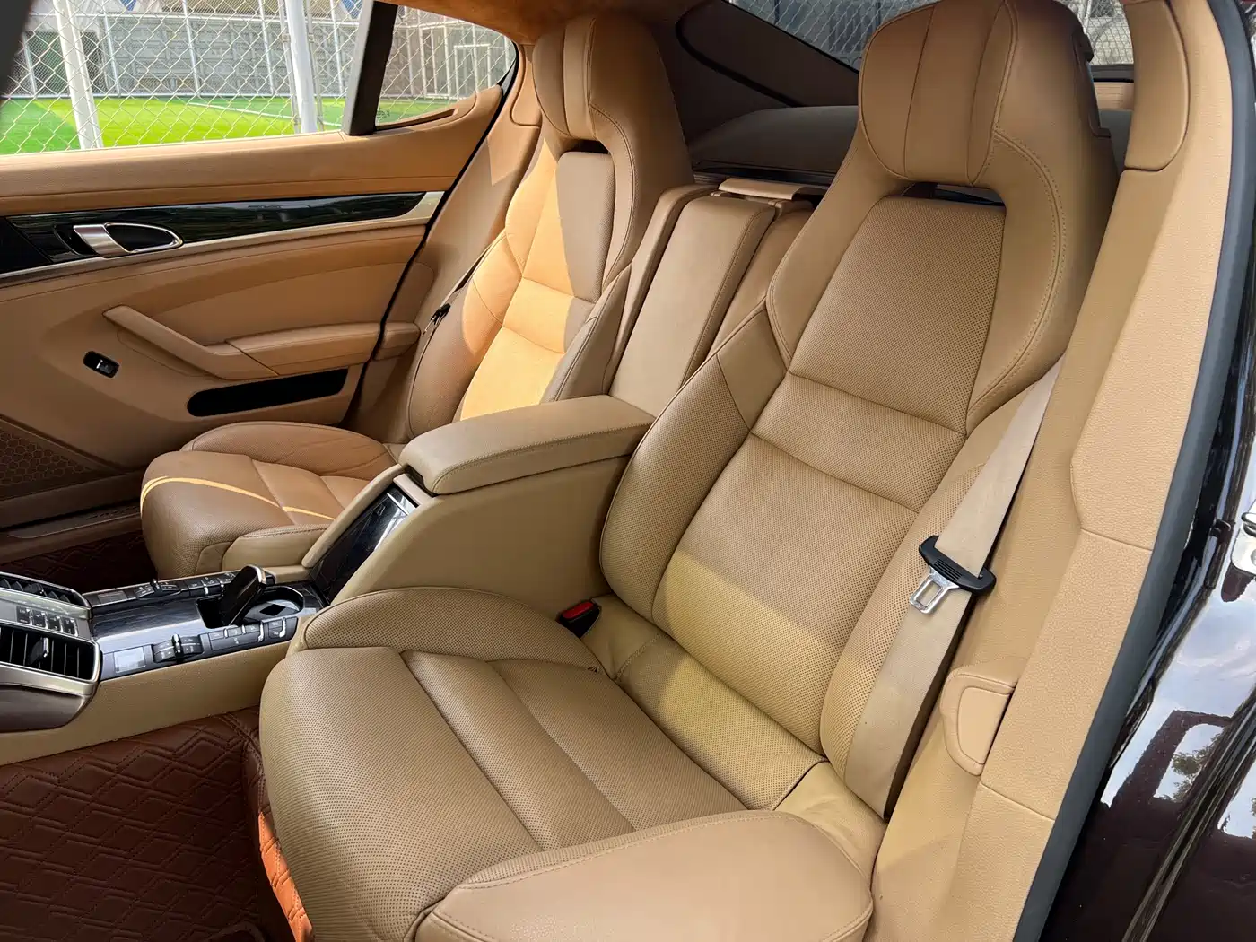 Porsche Panamera 2014 Panamera 4 Executive 3.0T фото 15