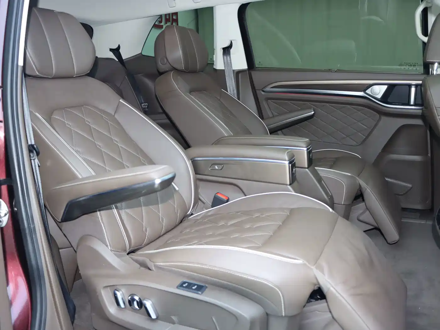Volkswagen Viloran 2021 2020 380TSI Premium