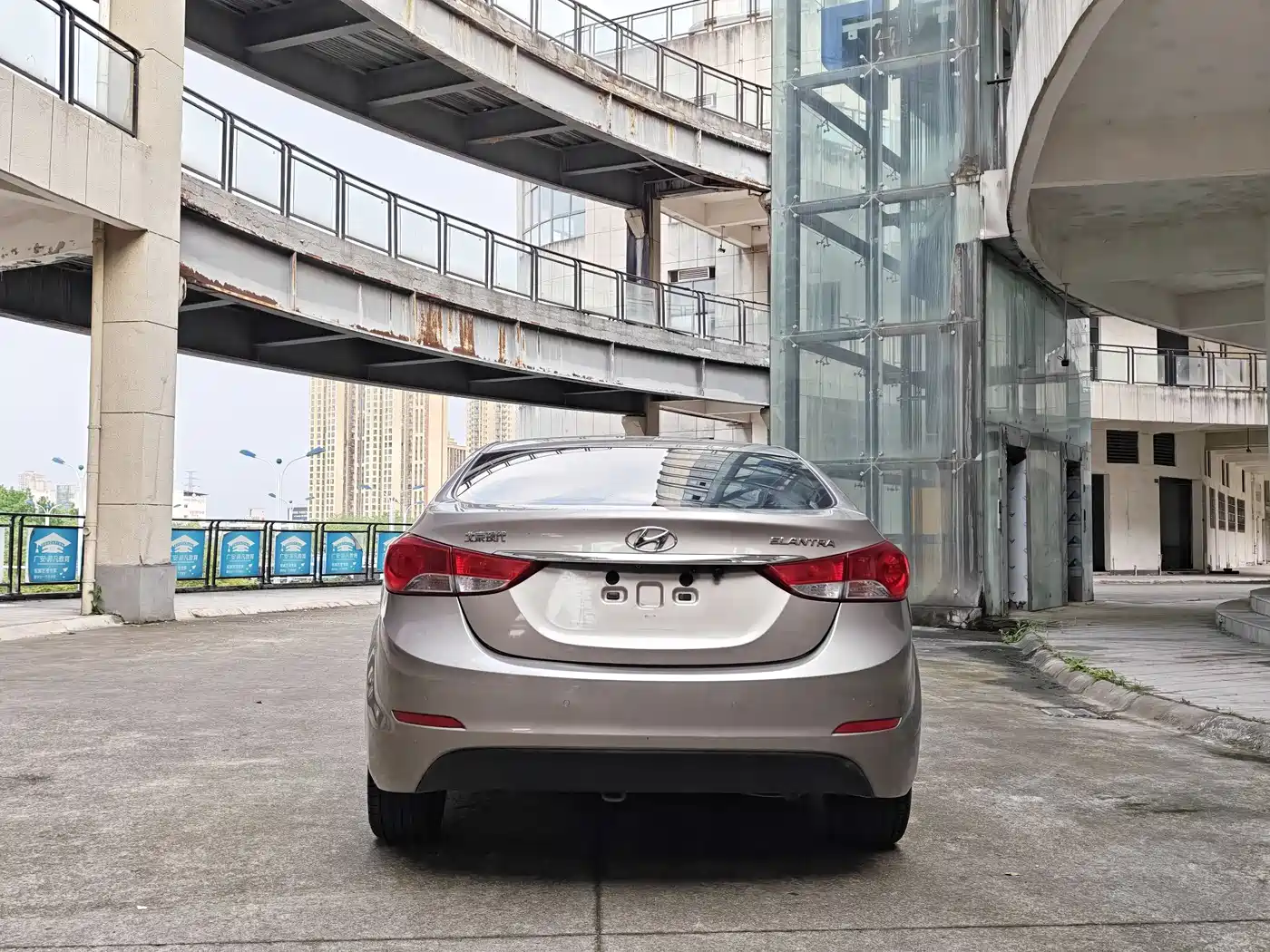 Hyundai Langdong 2015 1.6L Auto Premium фото 5