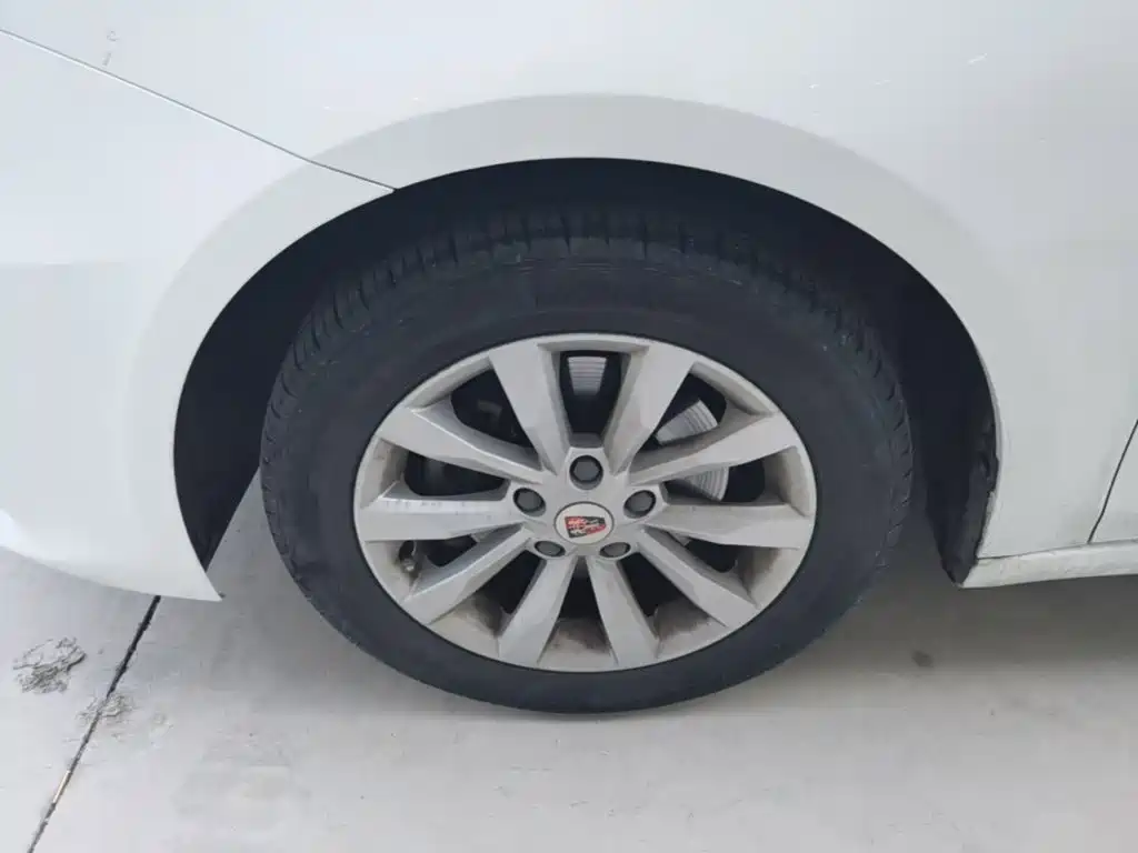 Roewe i6 2017 2017 20T Auto Flagship Edition