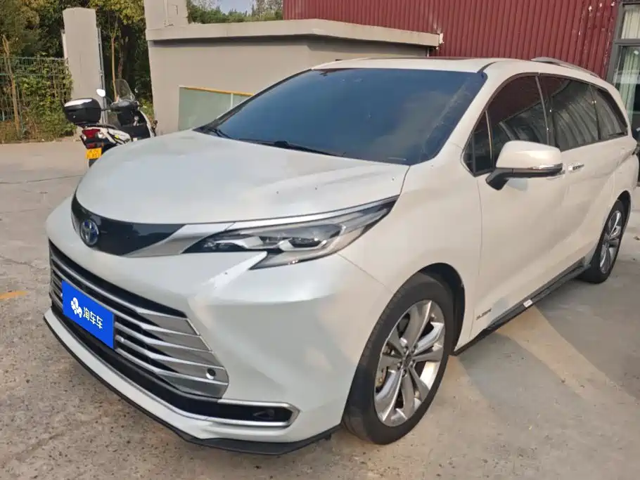 Toyota Sienna 2021 — пригон из Китая