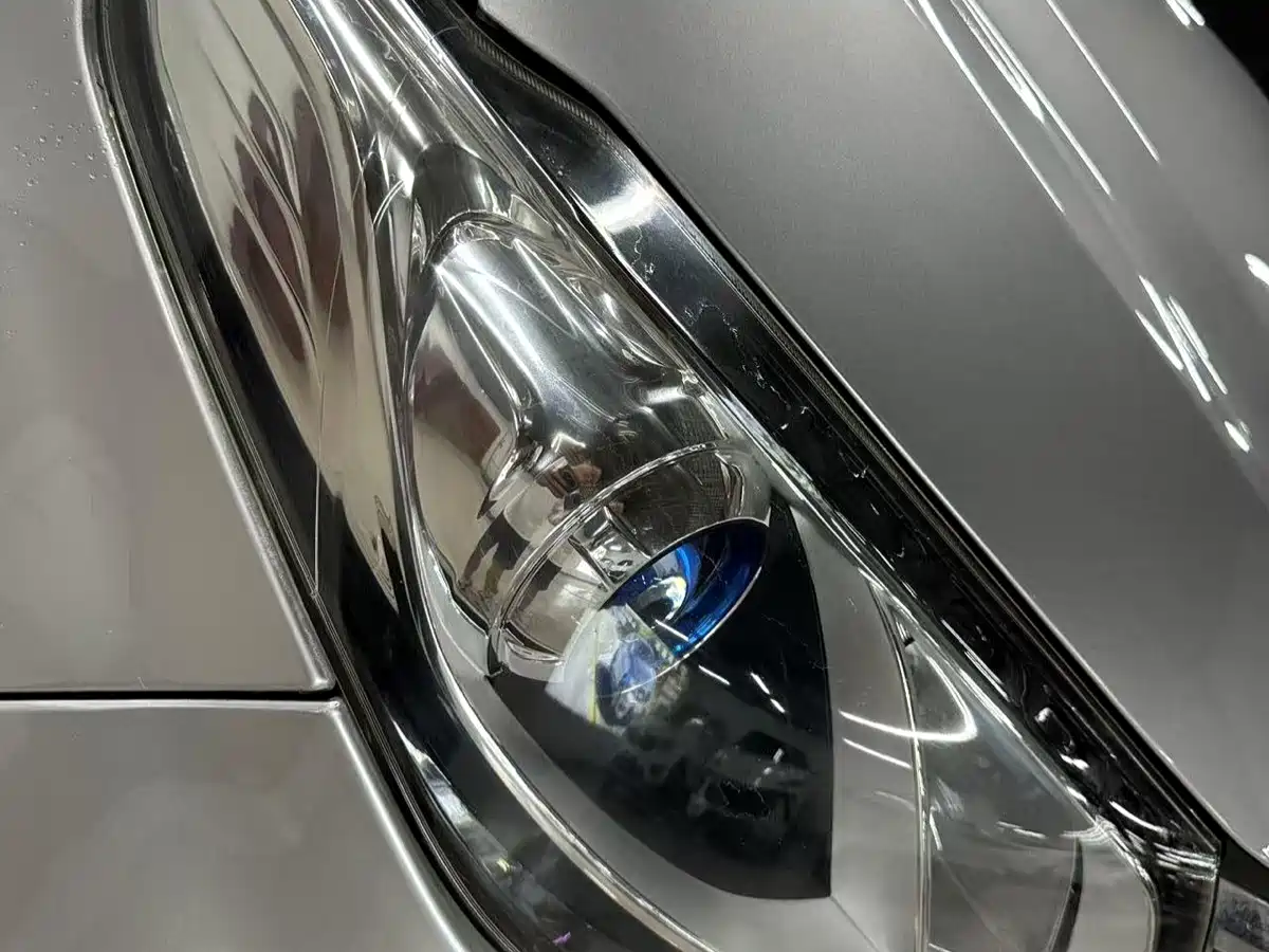 SAIC Maxus Maxus G10 2018 PLUS 2.0T Auto Smart Enjoyment Edition фото 11