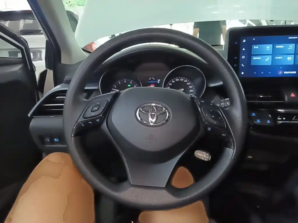 Toyota IZOA 2021 2021 2.0L Yixiang Edition