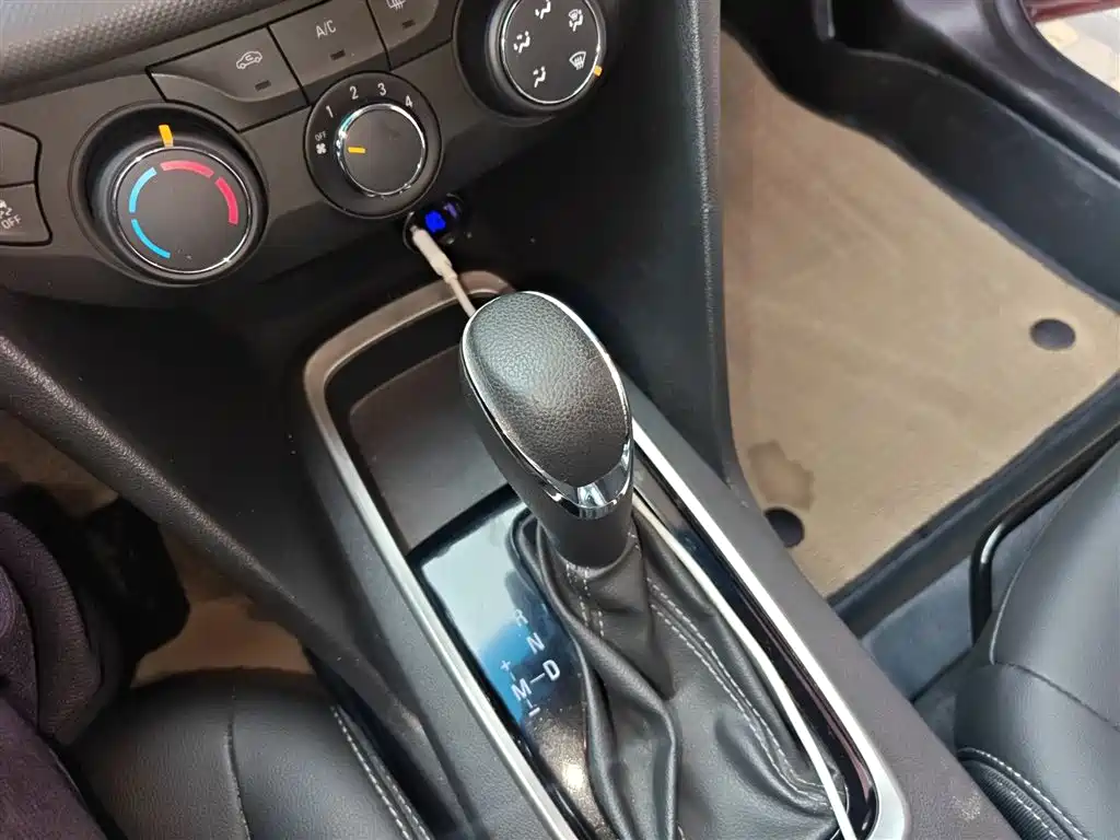 Chevrolet Cavalier 2019 320 Automatic Joy Edition фото 7