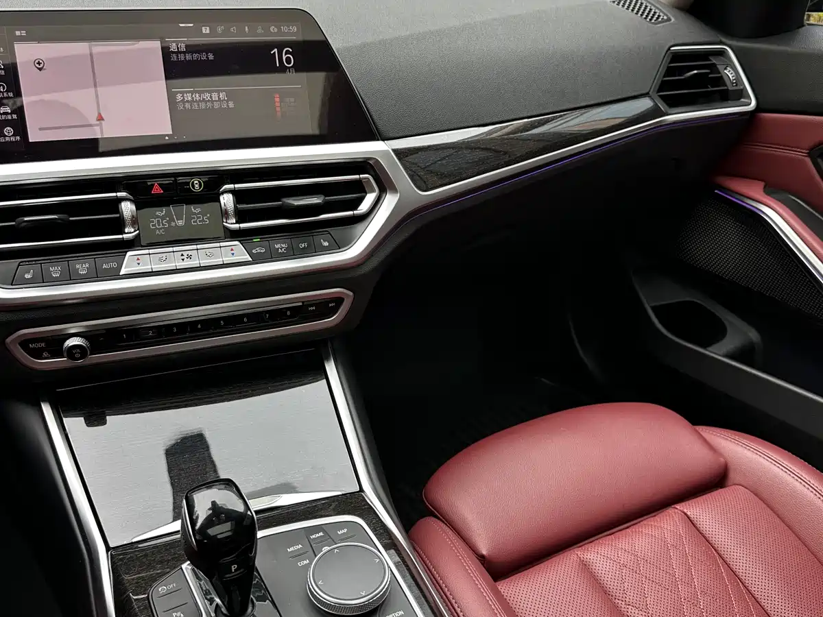 BMW 3-SERIES
