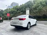 Фото 6 - Geely Vision