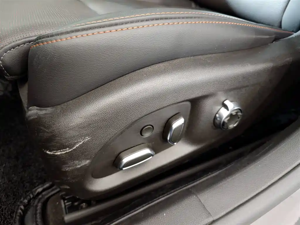 Cadillac CT5 2023 28T Platinum Style фото 18