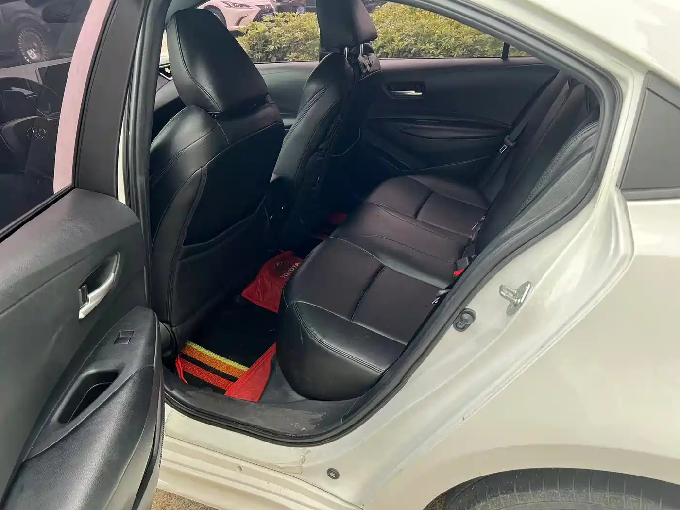 Toyota Levin 2022 185T CVT Luxury Edition фото 6
