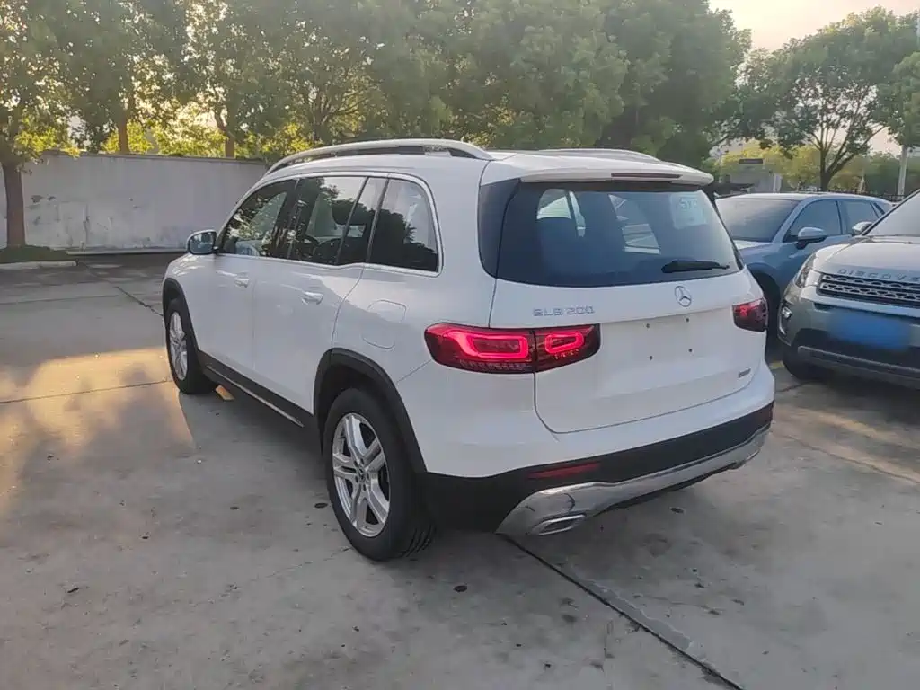 Фото 5 - Mercedes-Benz GLB