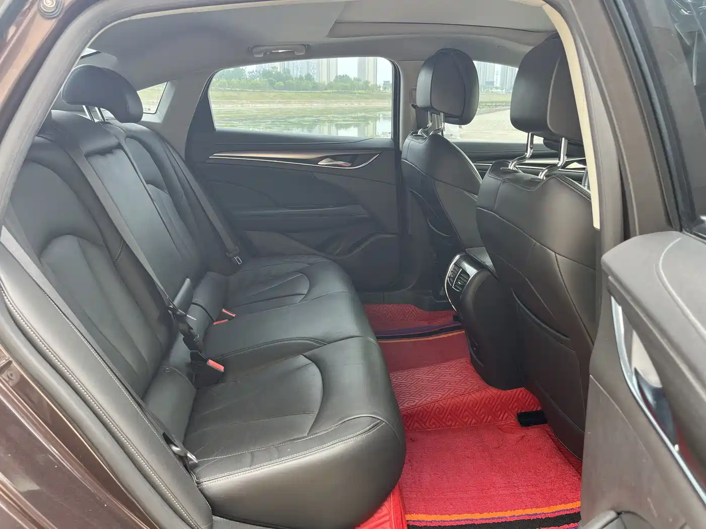 Buick LaCrosse 2016 Facelift 28T Elite фото 12