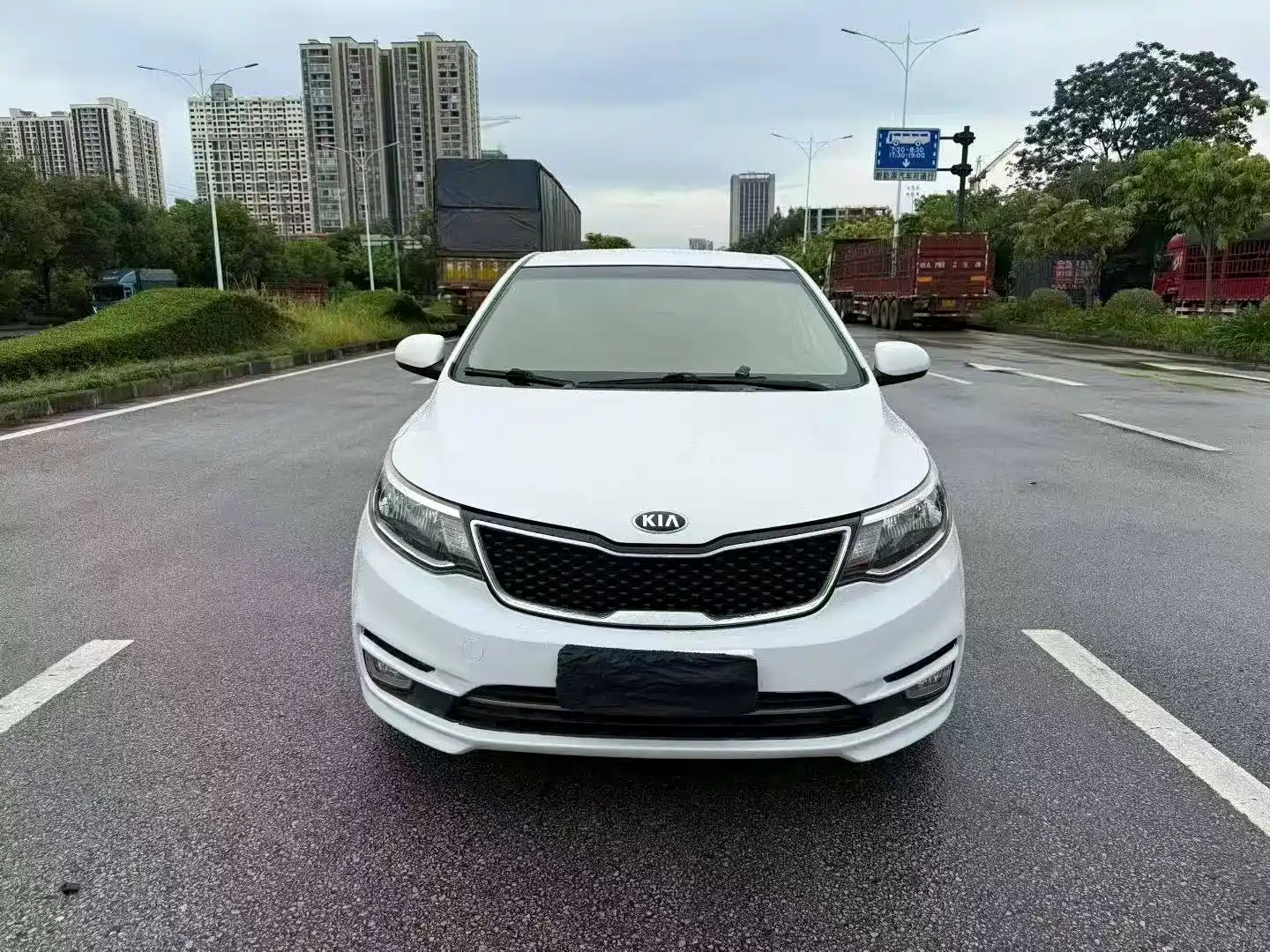 Фото 2 - Kia K2