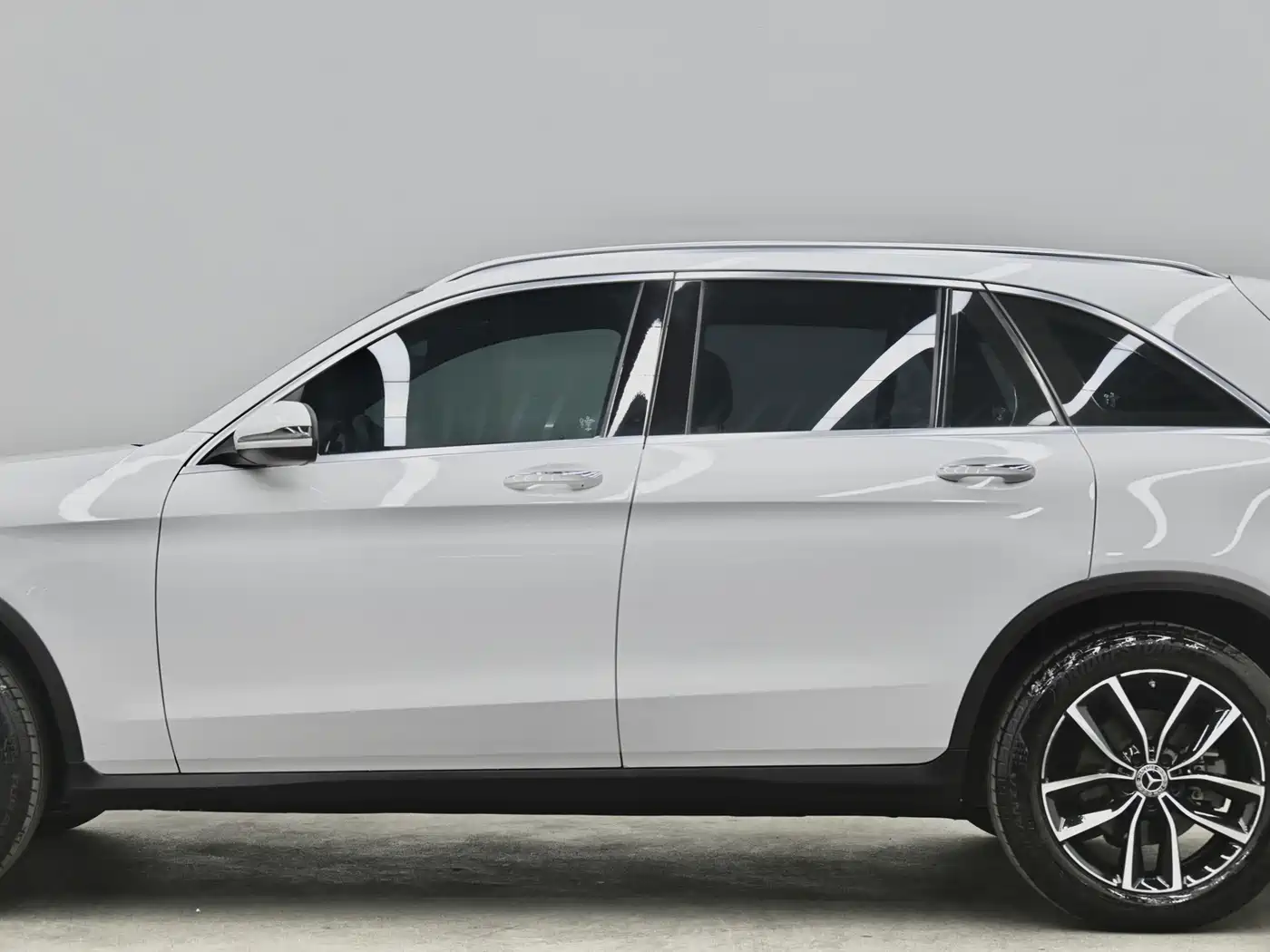 Mercedes-Benz GLC 2022 Facelift II GLC 260 L 4MATIC Luxury фото 23