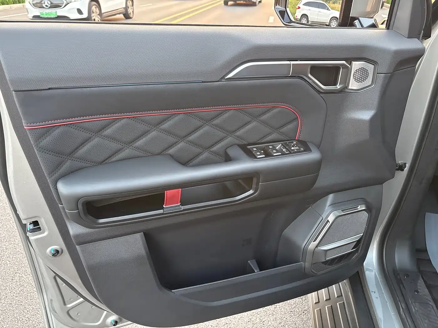 Jetour T2 2026 2026 Model 1.5T Base Version