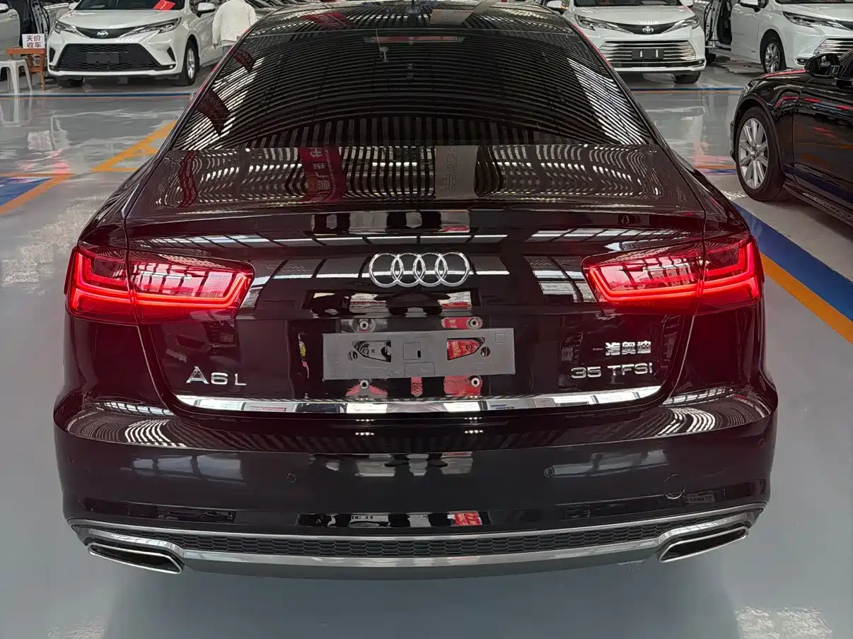 Audi A6L 2018 30th Anniversary 35 TFSI Fashion фото 14