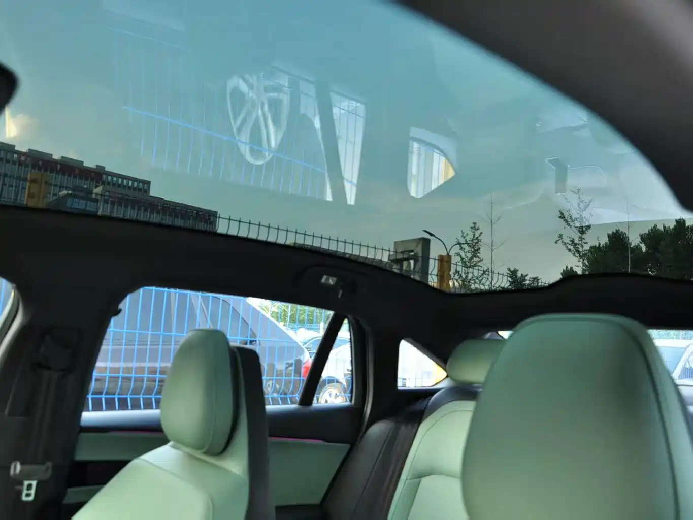 Hongqi EH7 2026 2025 600 Smart Selection Edition