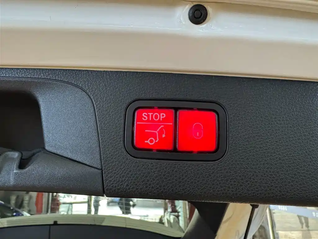 Mercedes-Benz GLC 2019 GLC 260 L 4MATIC Dynamic фото 14
