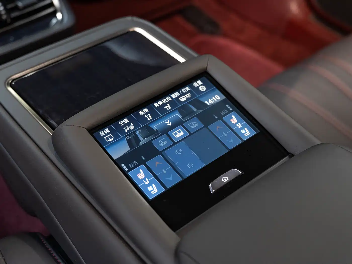 Lexus LS 2020 500h Executive (China VI) фото 19