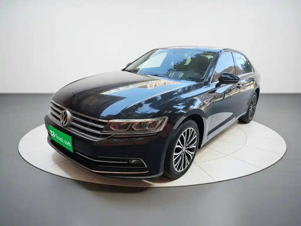 Volkswagen Phideon 2019 — пригон из Китая