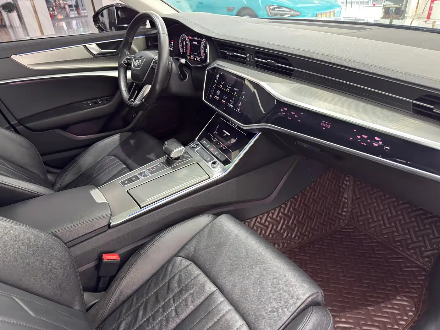 Audi A6L 2021 45 TFSI Exclusive Elegance фото 10