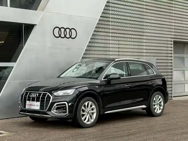 Audi Q5L 40 TFSI, Люкс Элеганс