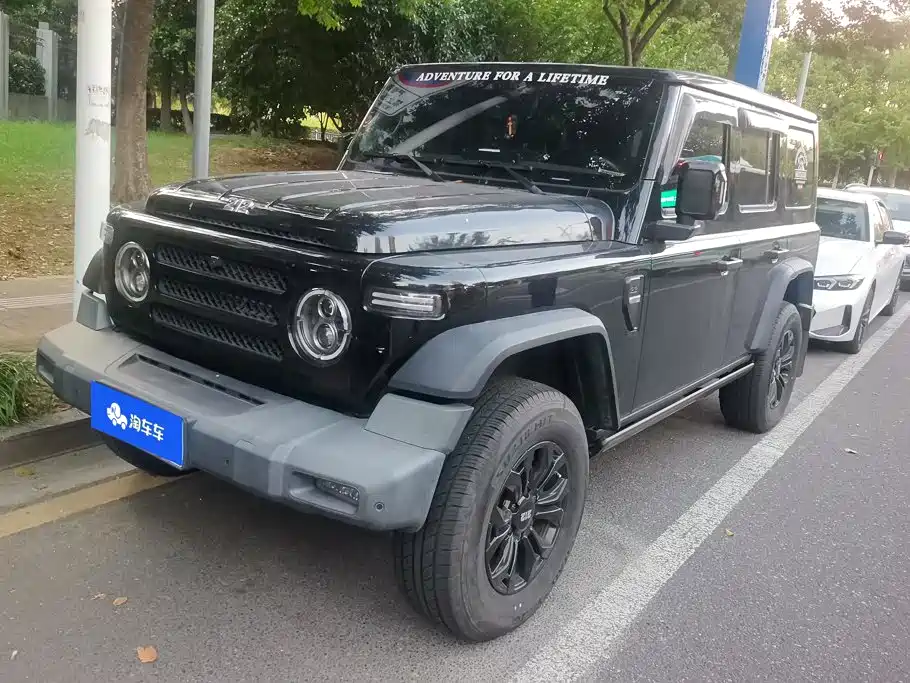 212 T01 2025 2024 2.0T Explorer