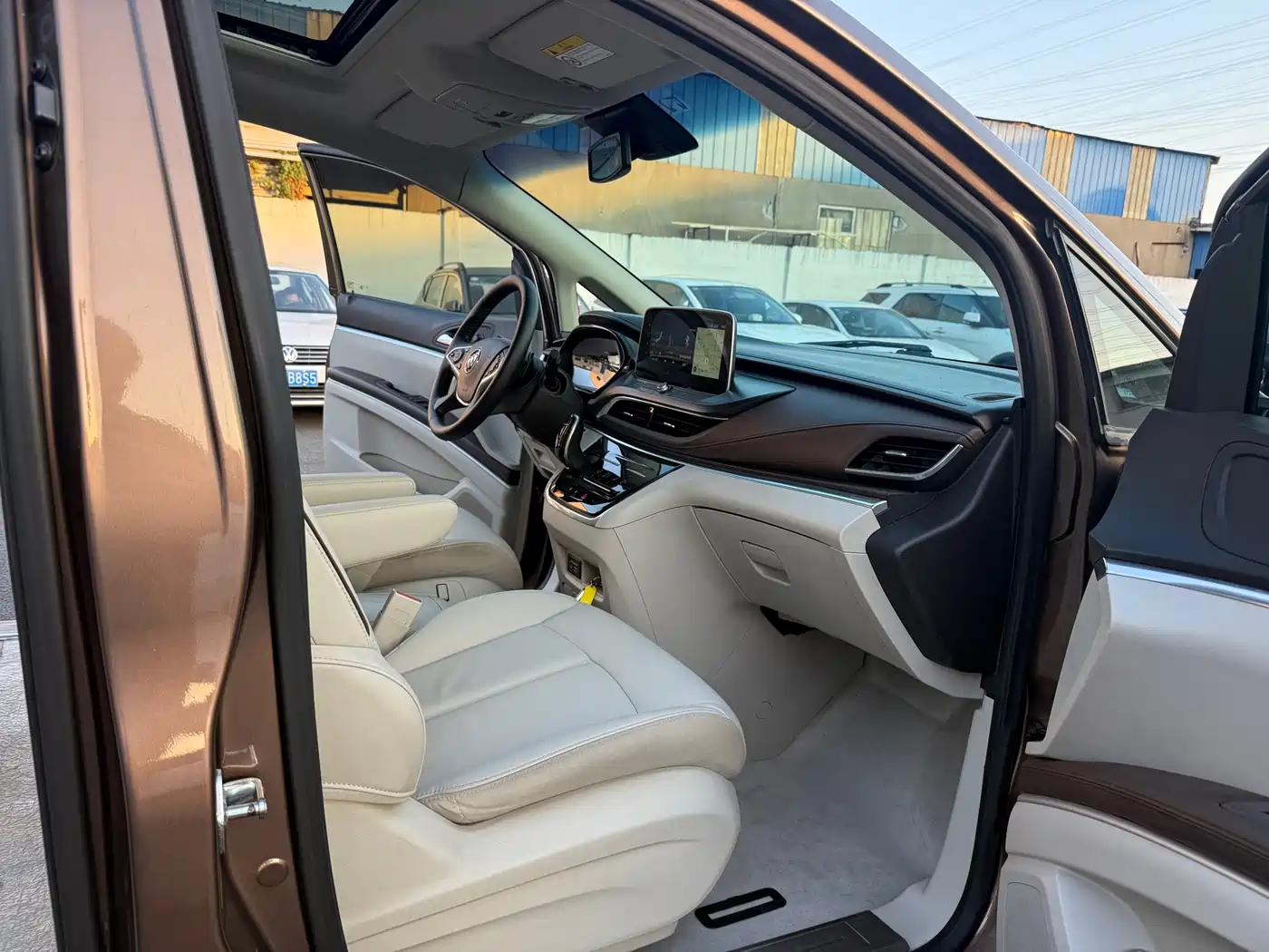Buick GL8 2020 Model Land Business Class 652T Luxury фото 14