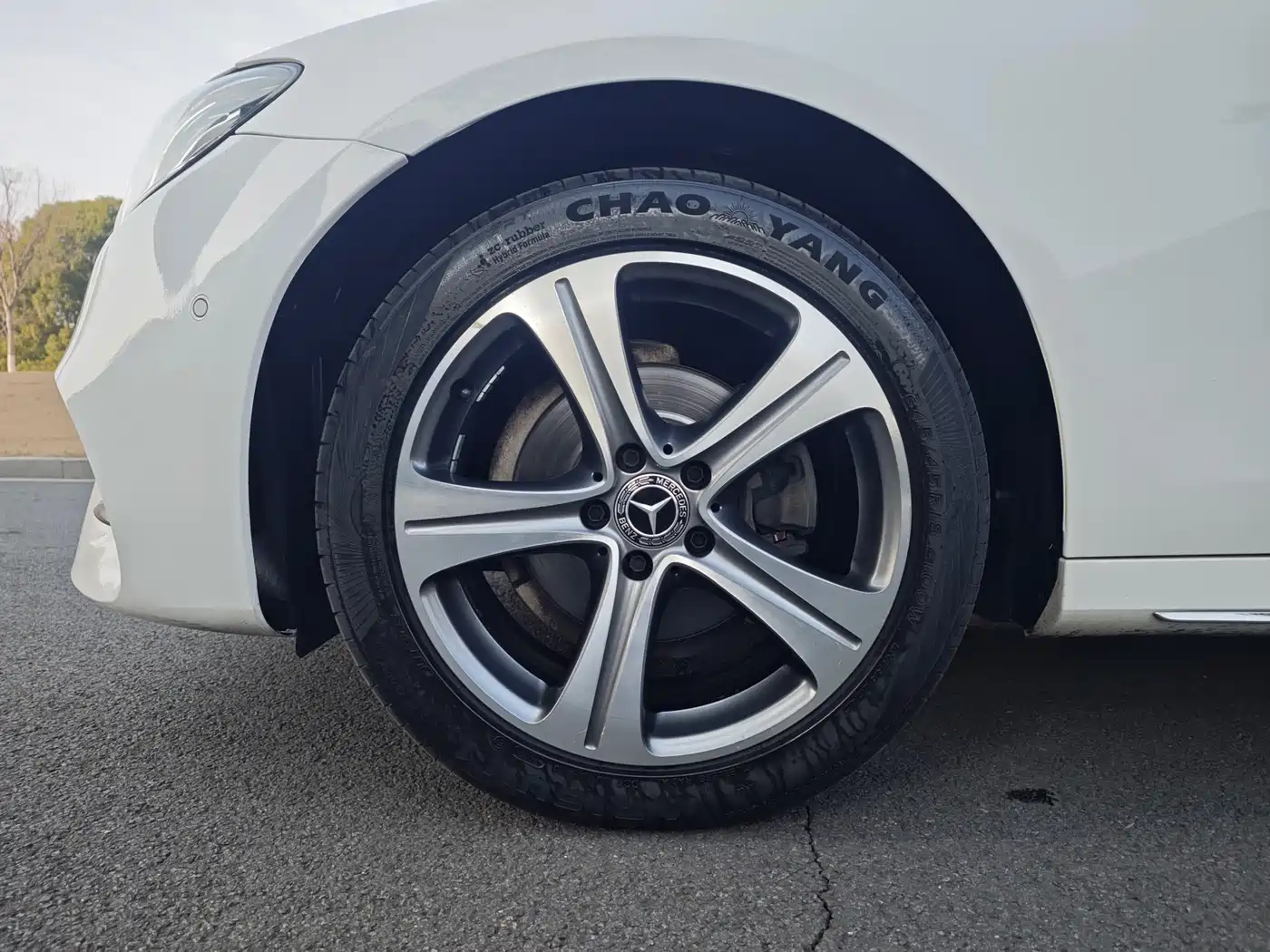 Mercedes-Benz E-Class 2016 E 200 L Sport Type фото 23