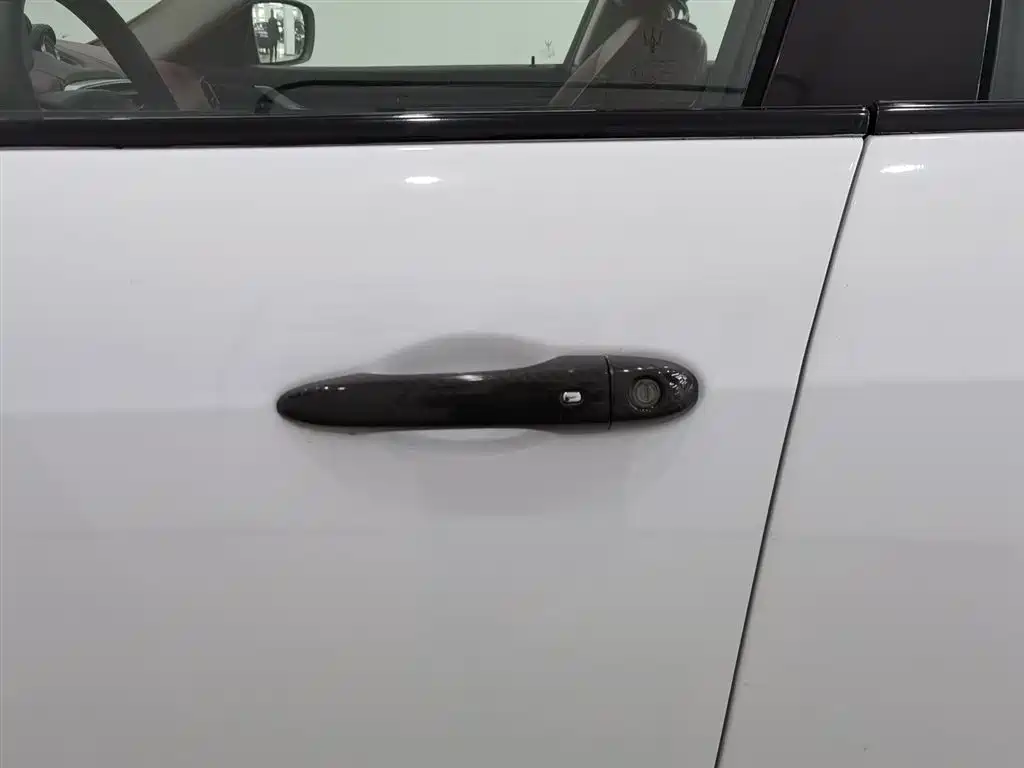 Maserati Ghibli 2014 3.0T Standard фото 18