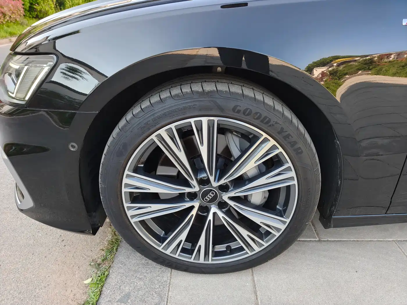 Audi A6L 2025 55 TFSI quattro Exclusive Sport фото 22