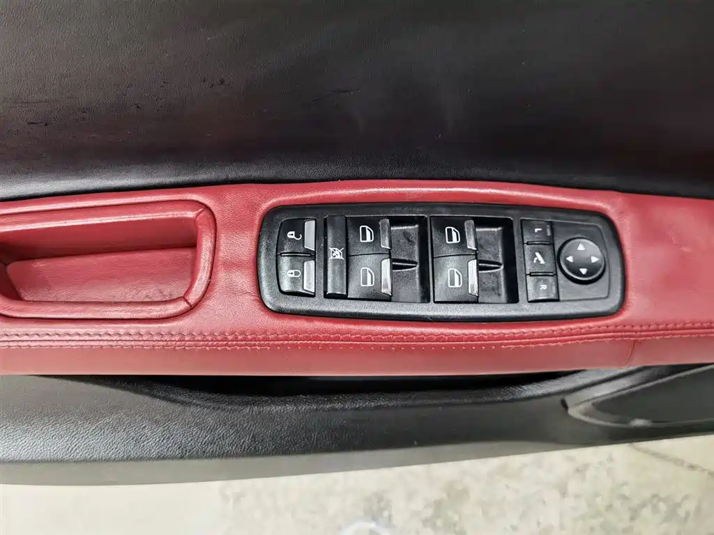 Maserati Ghibli 2014 3.0T Standard фото 9