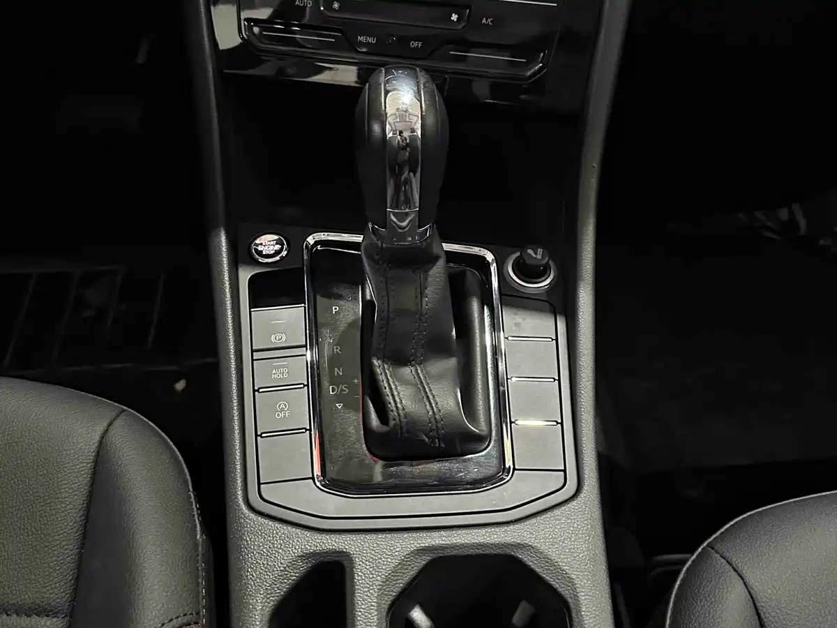 Volkswagen Bora 2021 1.5L Automatic Elite Smart Edition фото 14