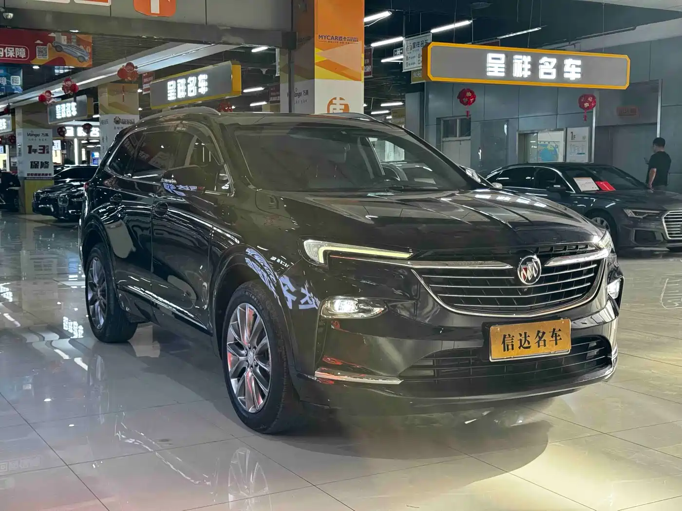 Buick Enclave 2022 652T 4WD Premium 7-Seater фото 3