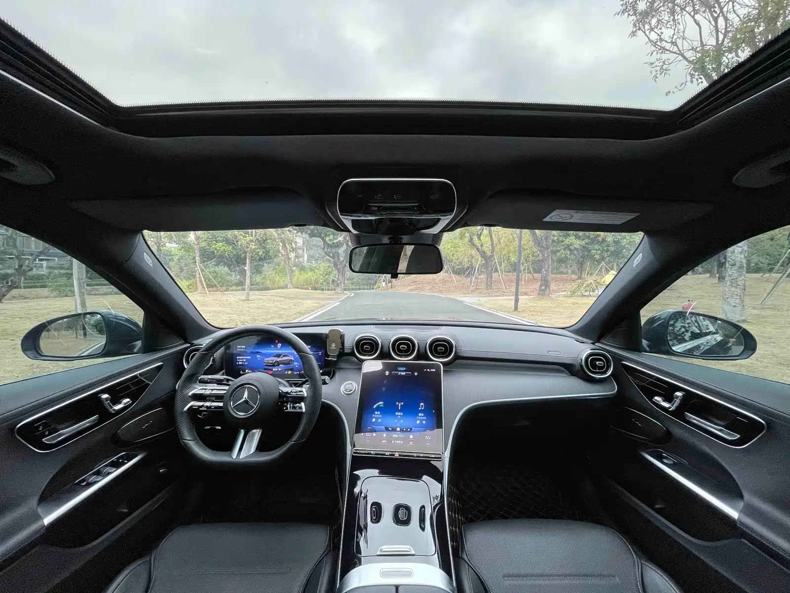Фото 3 - Mercedes-Benz C-Class