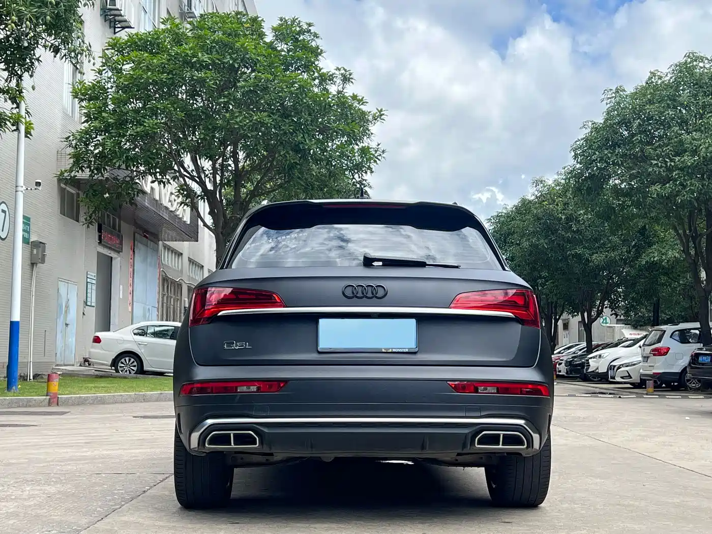 Audi Q5L 2022 40T Luxury Dynamic фото 3