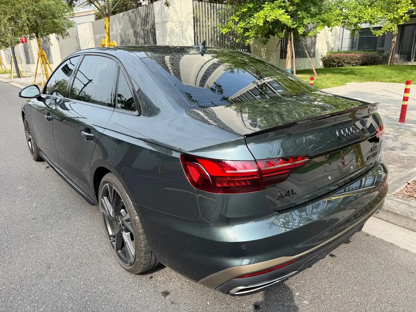 Audi A4L 2025 2024 40 TFSI quattro RS Kit Speed Edition