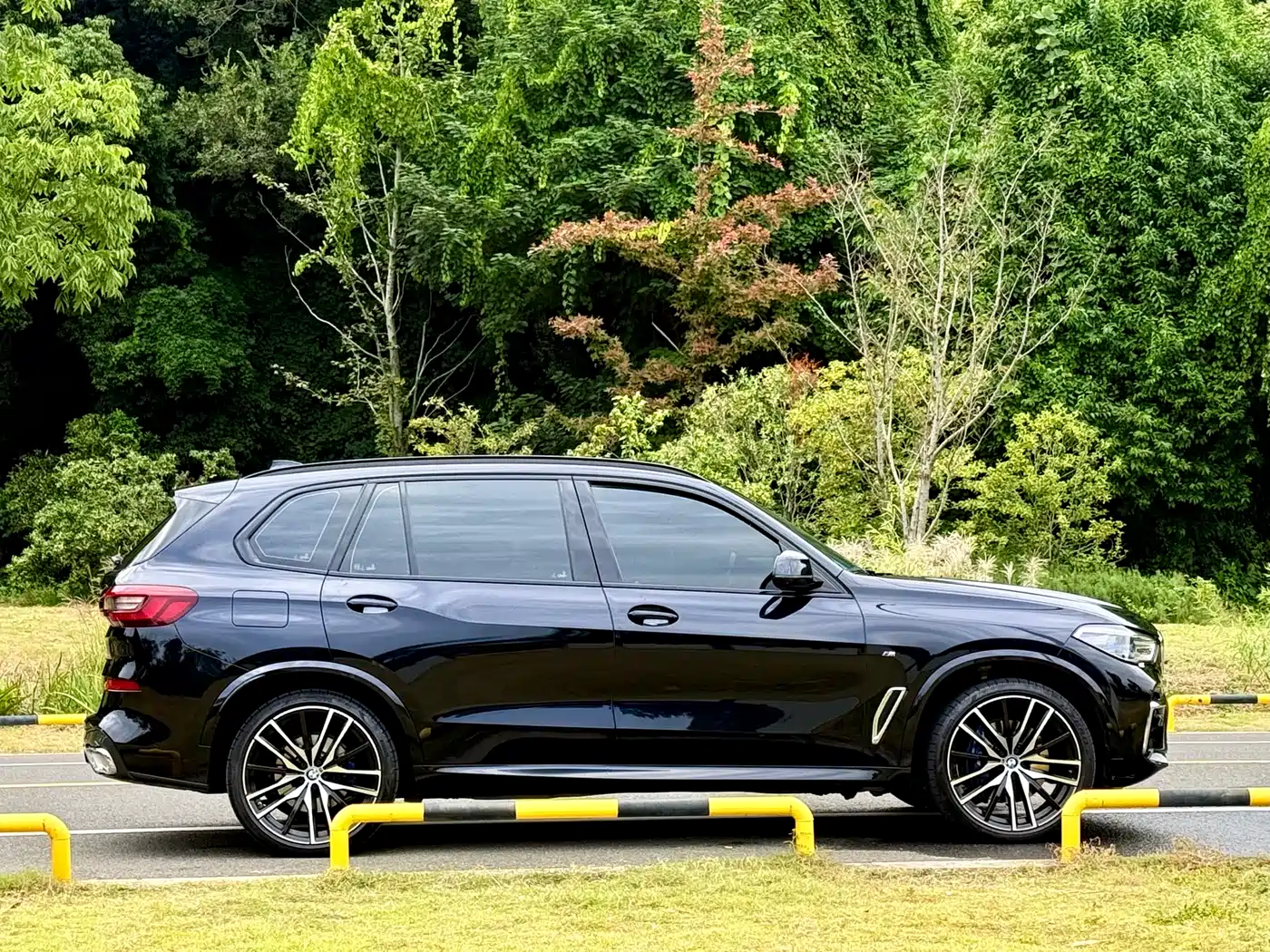 BMW X5 2022 xDrive 40Li Premium M Sport Package фото 5