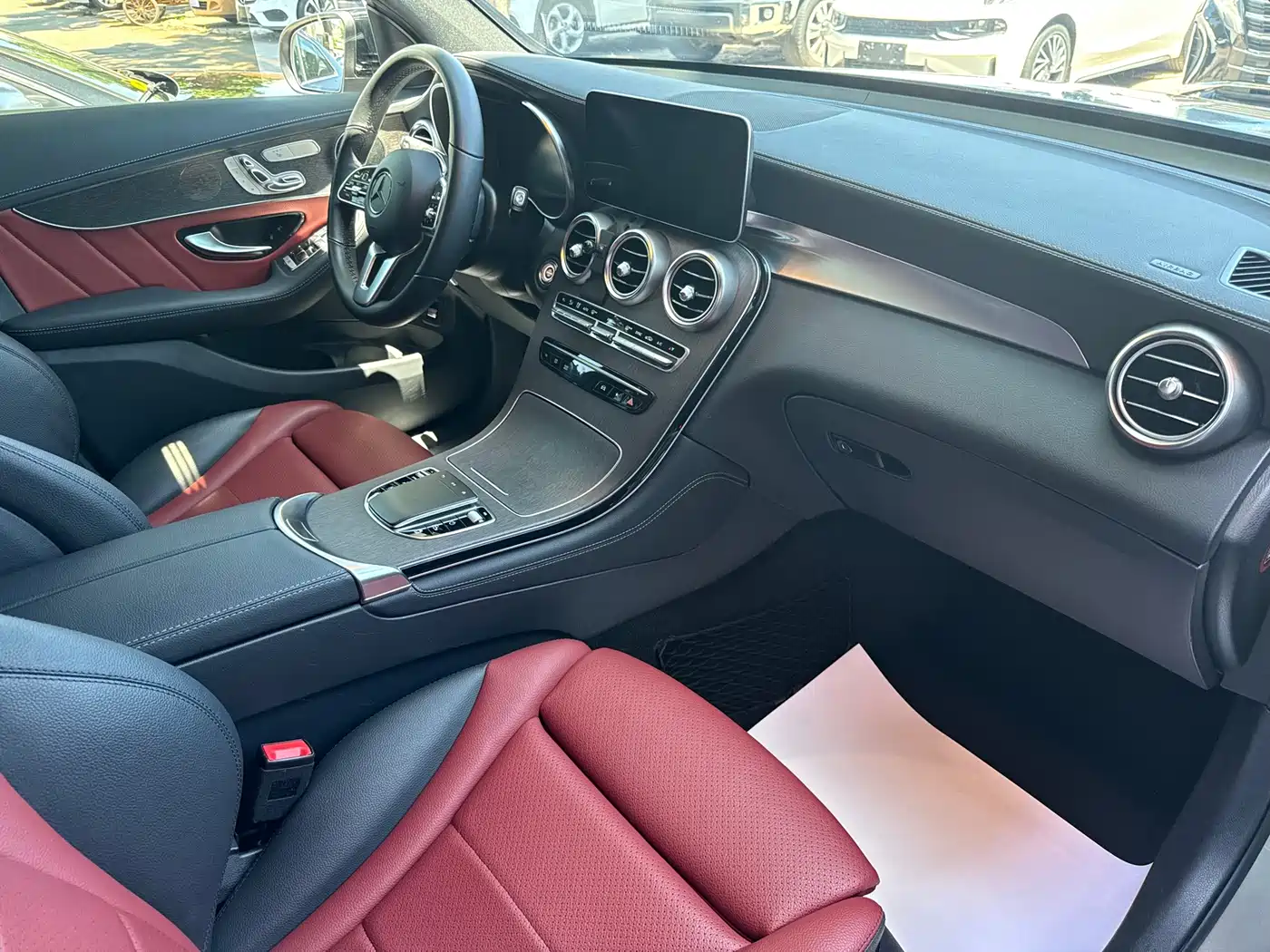 Mercedes-Benz GLC Coupe 2020 2020 GLC 300 4MATIC Coupe SUV