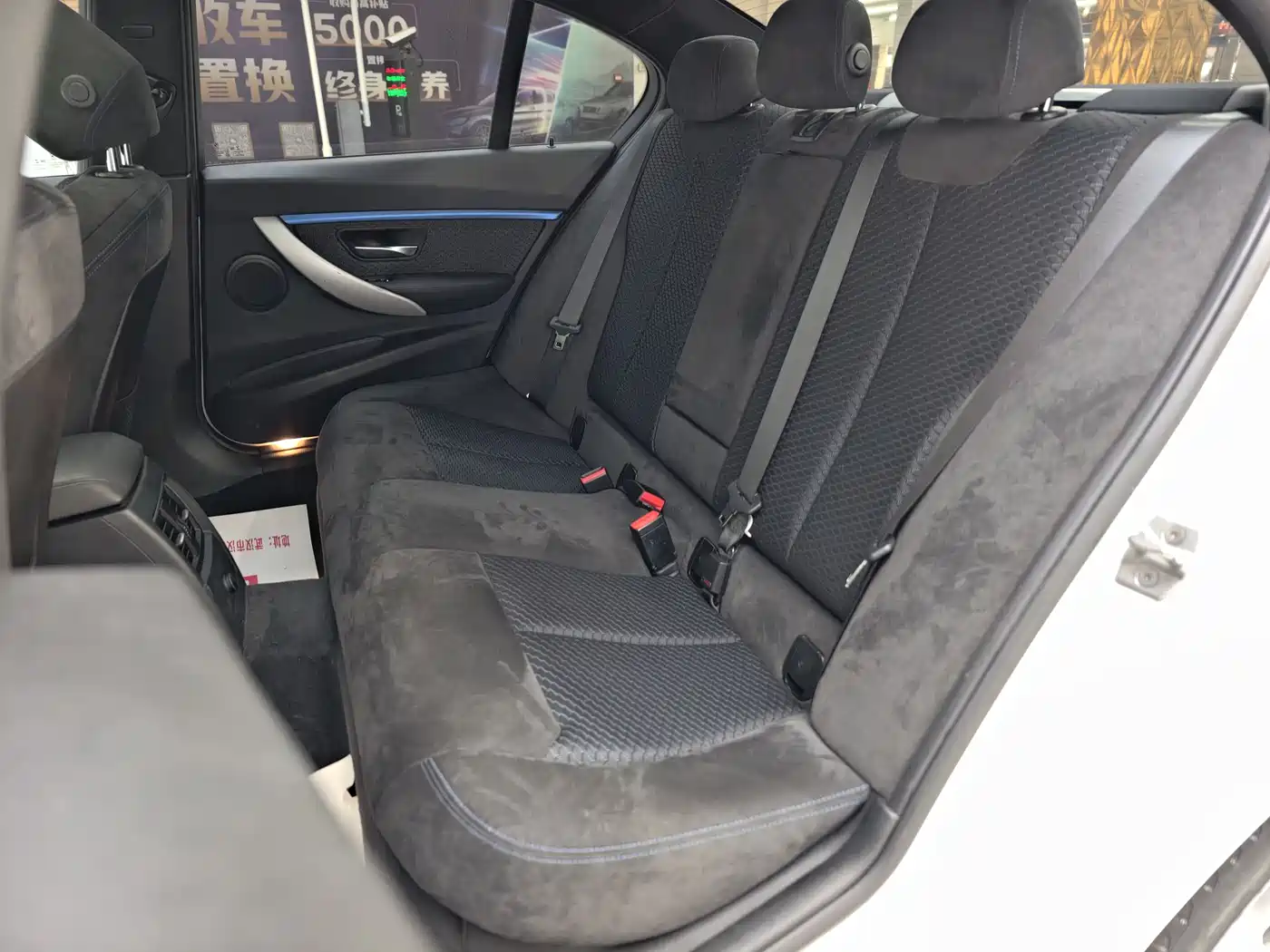 BMW 3 Series 2018 320i M Sport Package фото 34