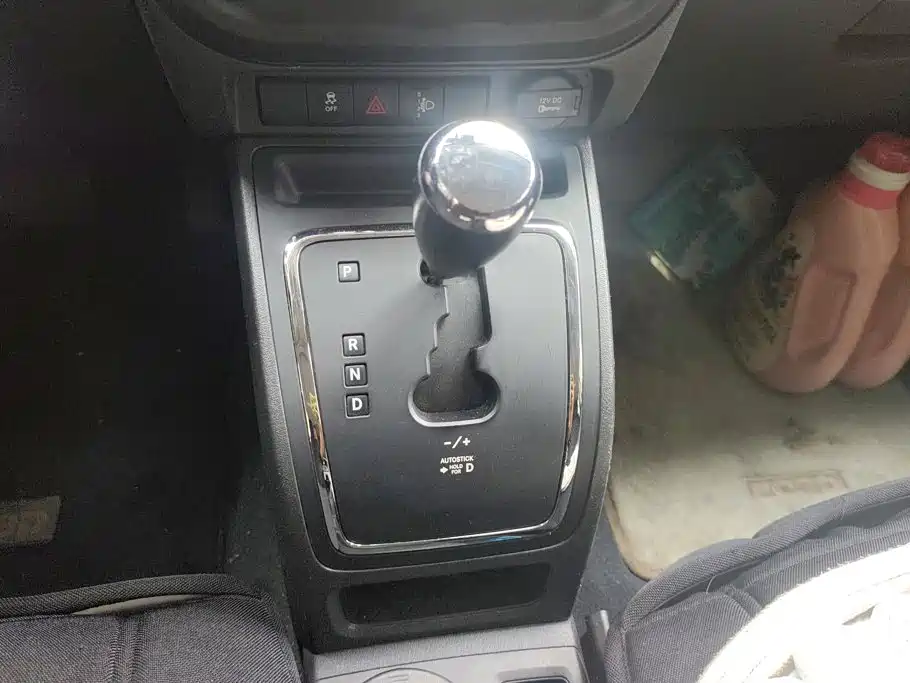 Jeep Compass (Import) 2012 2012 2.0L FWD Sport Edition