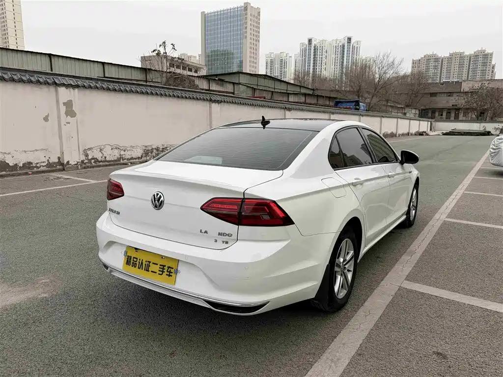 Volkswagen Lamando 2021 230TSI DSG Fashion Edition фото 15