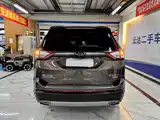 Фото 10 - Ford Edge