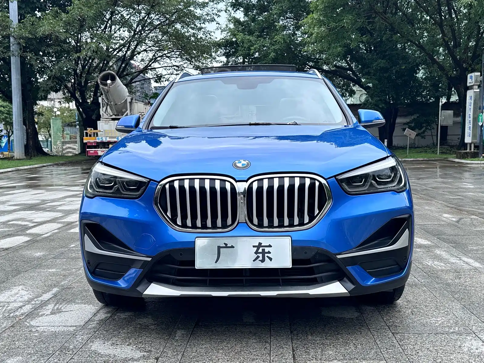 Фото 2 - BMW X1