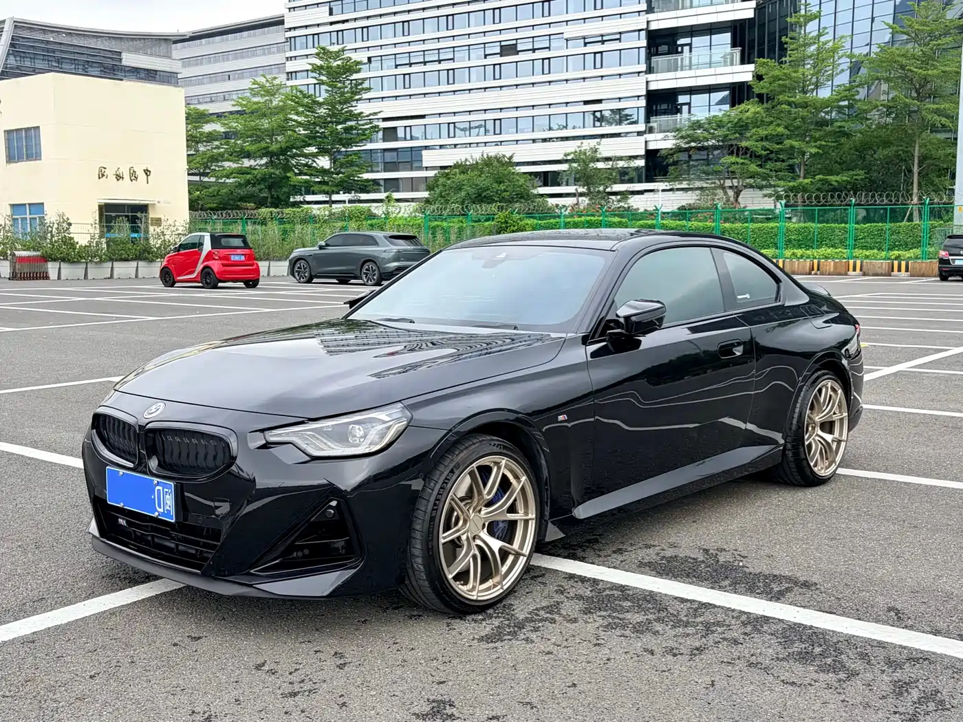 BMW M240I